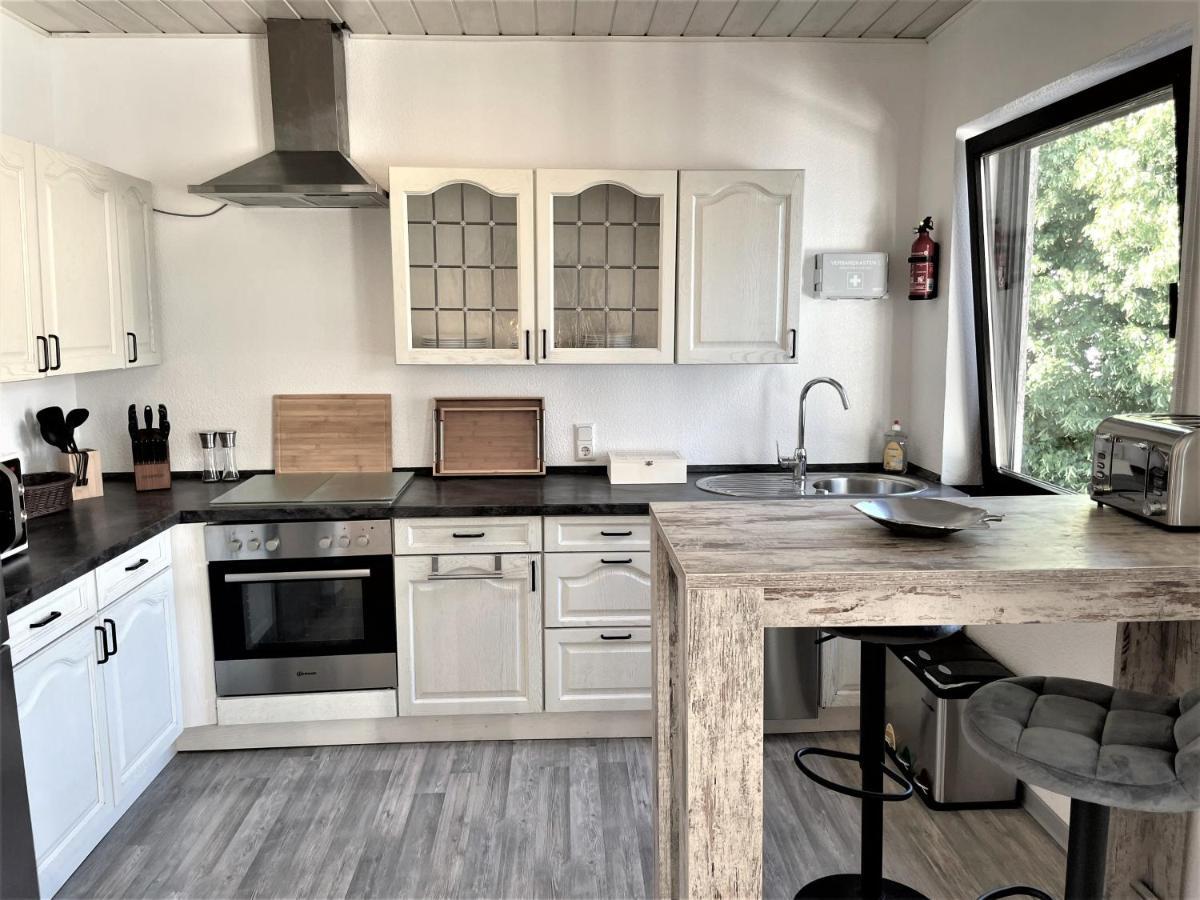Traumaussicht Kamin Balkon Burgblick 65 Zoll Tv Netflix Sky Joyn Lindenplatz Apartment Bullay Exterior foto