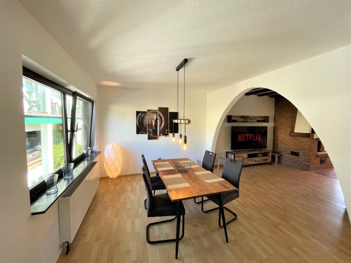 Traumaussicht Kamin Balkon Burgblick 65 Zoll Tv Netflix Sky Joyn Lindenplatz Apartment Bullay Exterior foto