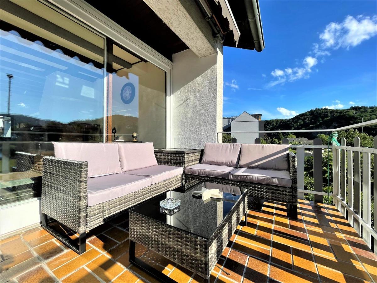 Traumaussicht Kamin Balkon Burgblick 65 Zoll Tv Netflix Sky Joyn Lindenplatz Apartment Bullay Exterior foto