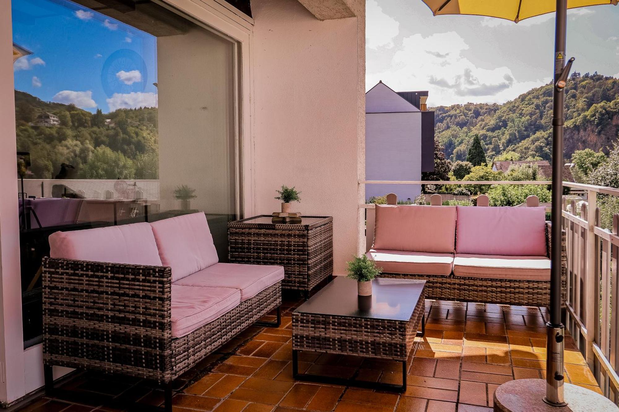 Traumaussicht Kamin Balkon Burgblick 65 Zoll Tv Netflix Sky Joyn Lindenplatz Apartment Bullay Exterior foto
